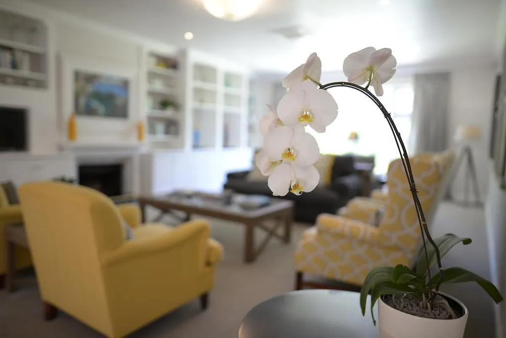 18 On Hillwood Bed & Breakfast Cape Town