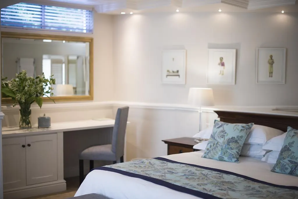 18 On Hillwood Bed & Breakfast Cape Town