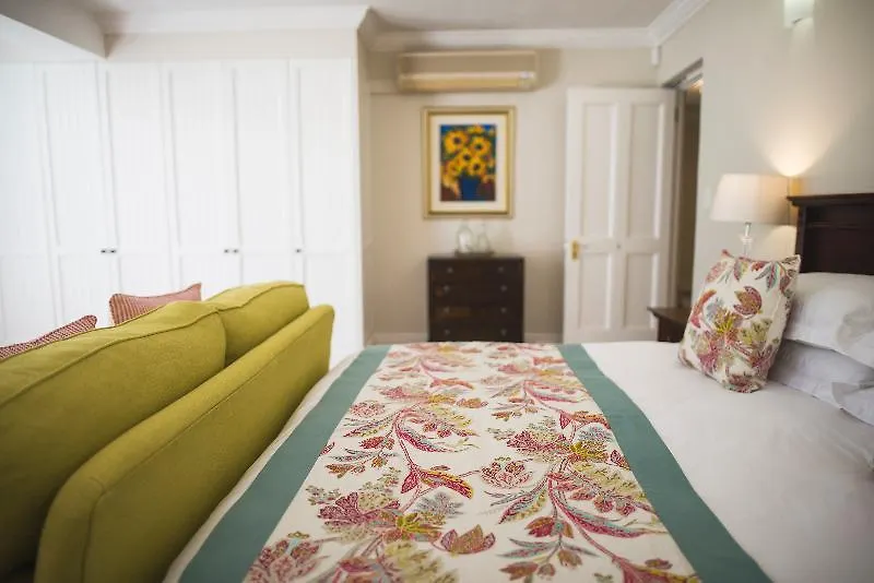 18 On Hillwood Bed & Breakfast Cape Town